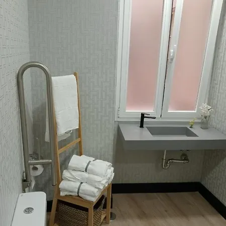 Apartment Center Street Carcer Malaga